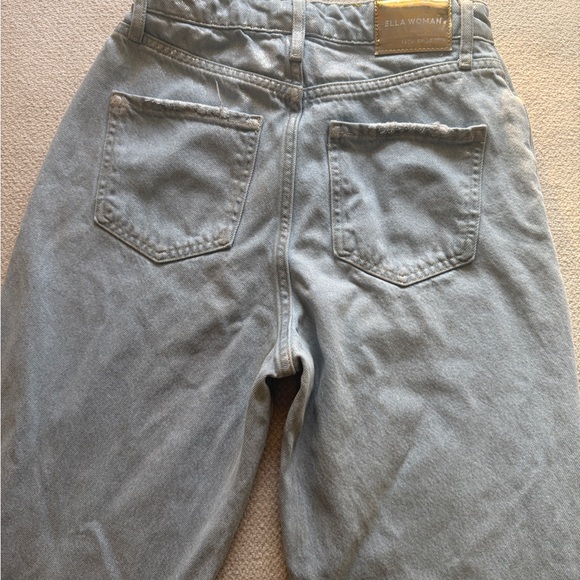 Ella Woman Silvery Metallic Wide-Leg Denim Jeans - Picture 5 of 9